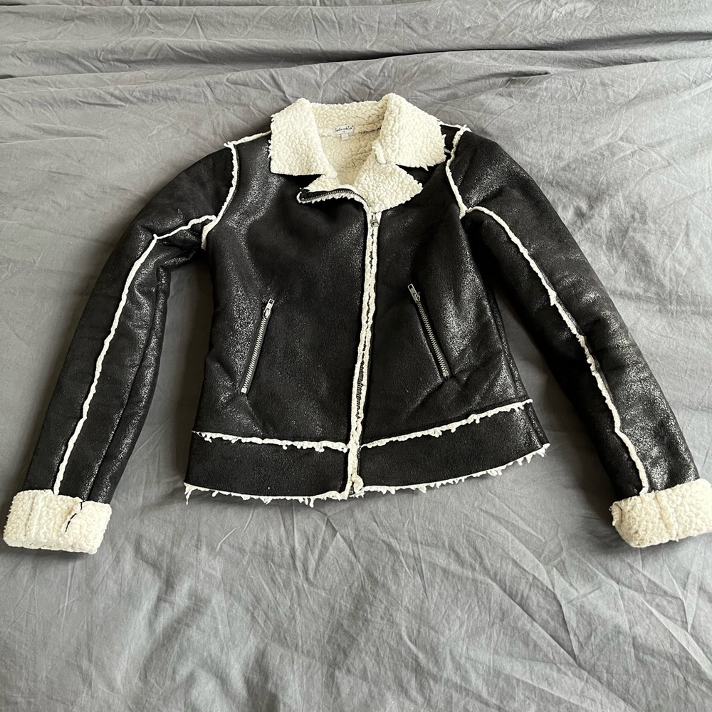 Girls sherpa motorcycle jacket by Splendid size 12